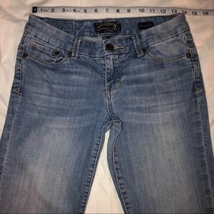 Seven7 Boot Cut, pre-washed Jeans tag 28